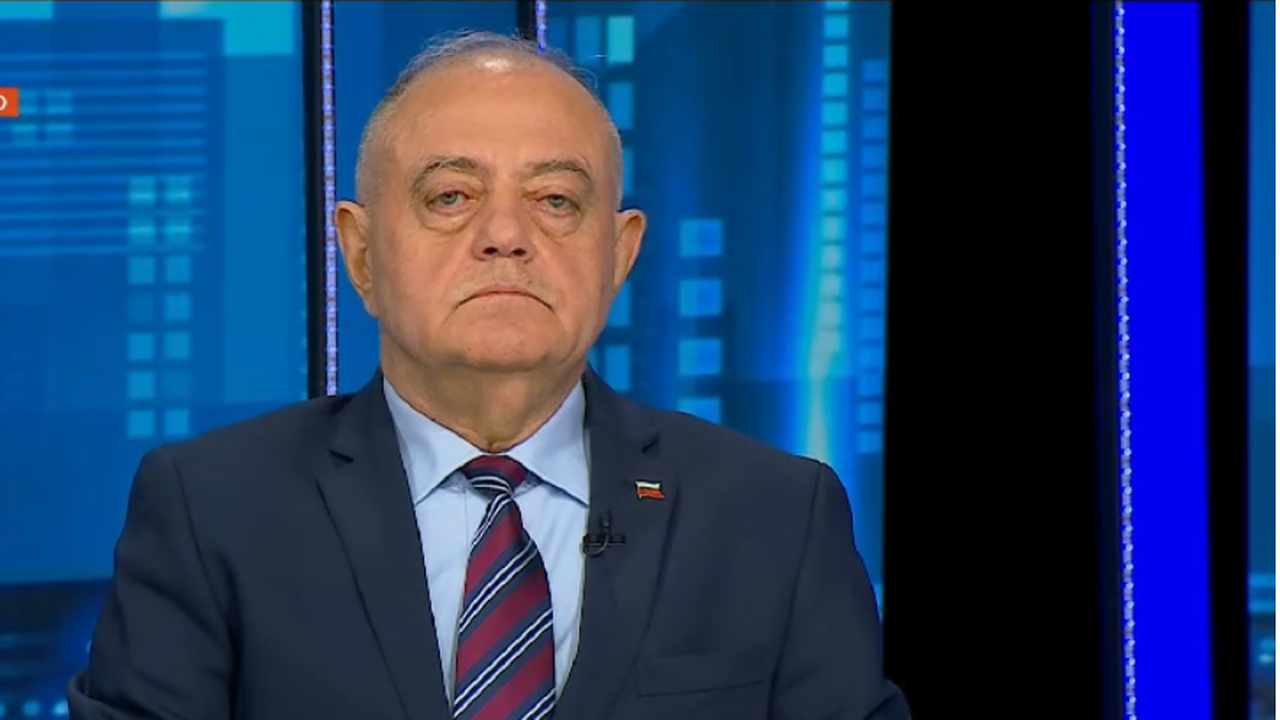 Атанас Атанасов за ескалацията в Близкия изток: Няма пряка заплаха за България, но не трябва да бъдем и спокойни